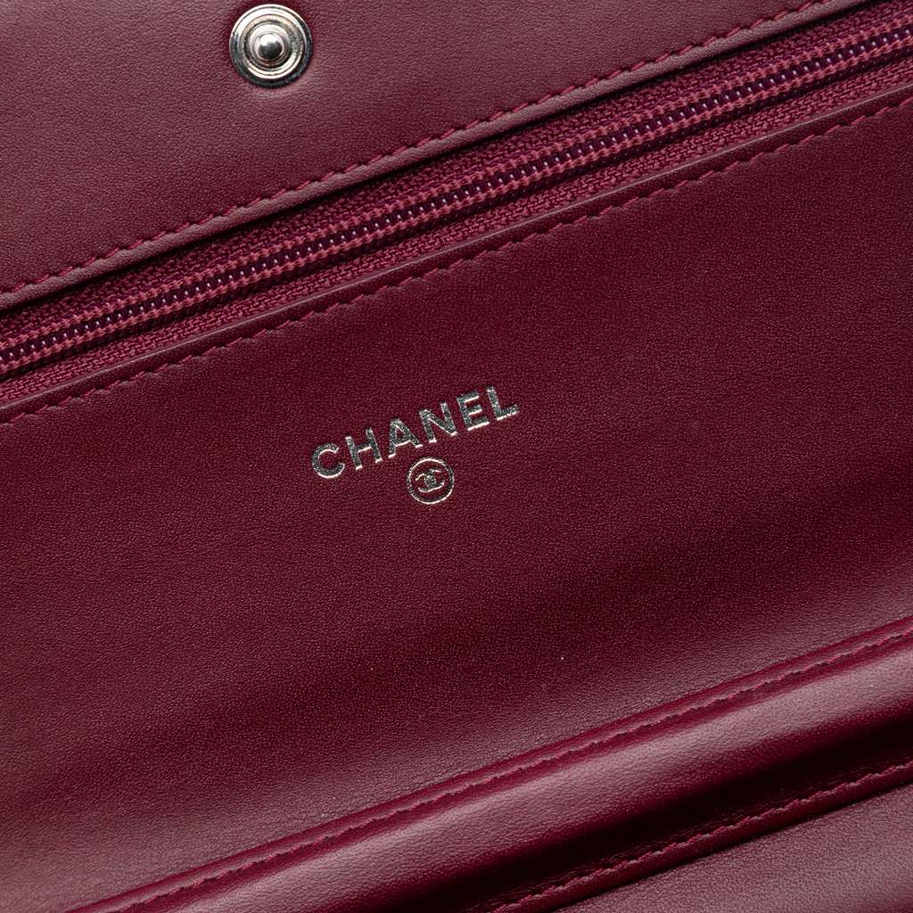 Chanel CC Quilted Patent Brilliant Wallet On Chain Red Leather Good condition - Box View