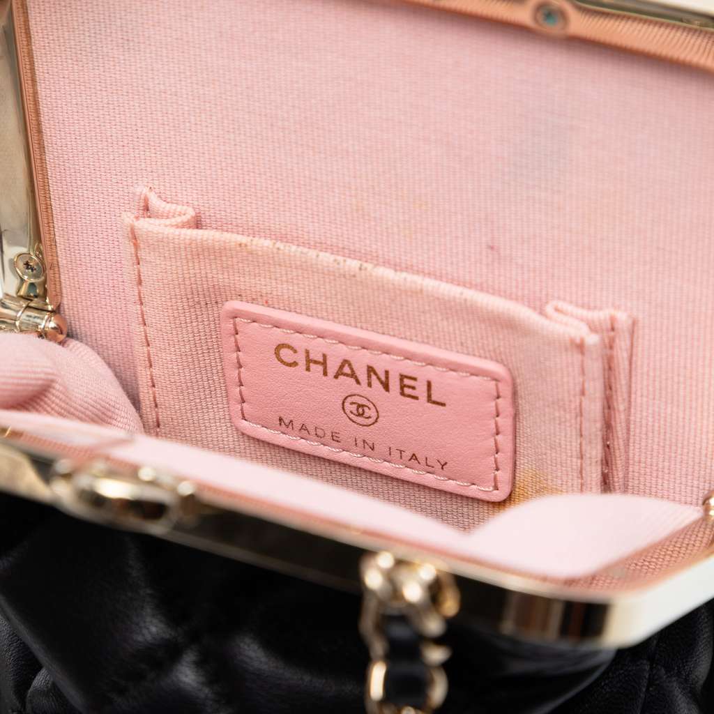Chanel CC Quilted Acrylic and Lambskin Evening Clutch With Chain Black Leather Good condition - Box View