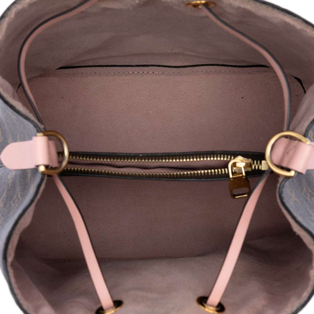 Louis Vuitton Monogram Neonoe MM Brown Good condition - Model View