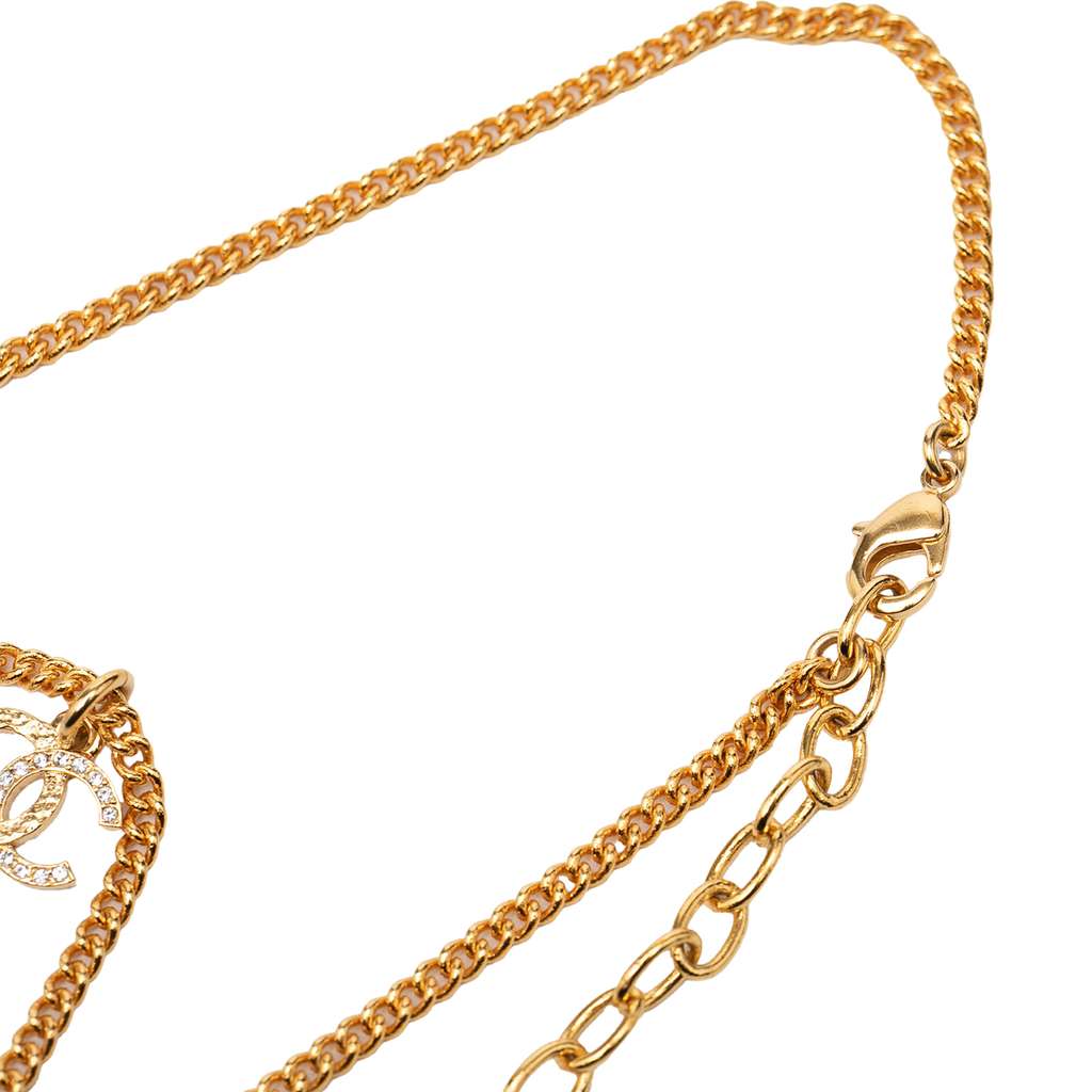 Chanel CC Gold Plated Faux Pearl African Map Pendant Necklace Gold Metal Good condition - Box View