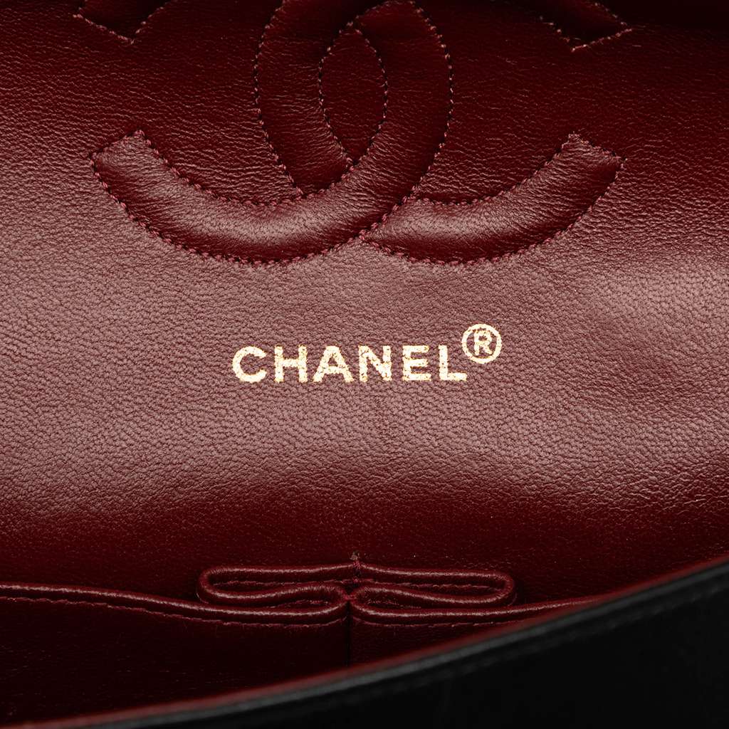 Chanel Medium Classic Lambskin Double Flap Black Leather Good condition - Box View