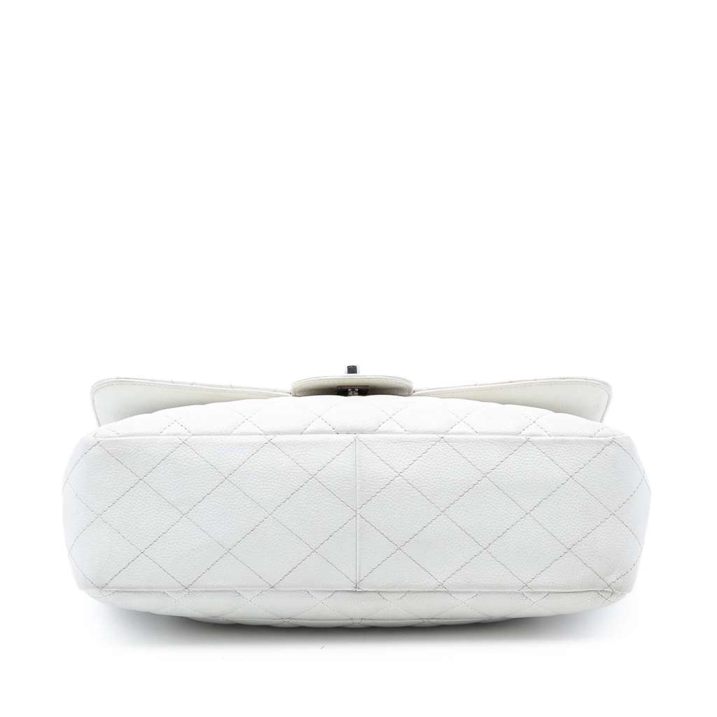 Chanel Jumbo Classic Caviar Single Flap White Leather Good condition - Inside View