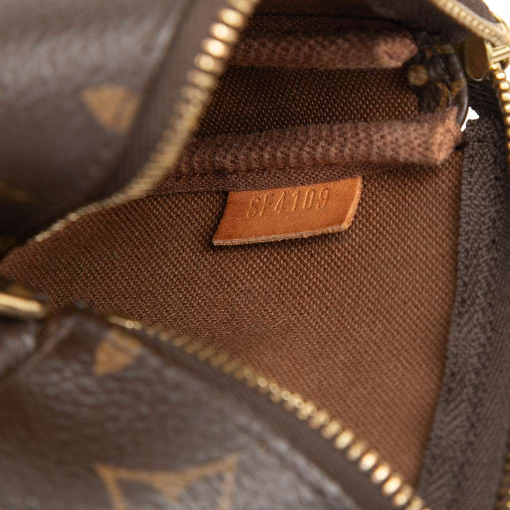 Louis Vuitton Monogram Mini Pochette Accessoires Brown Good condition - Box View