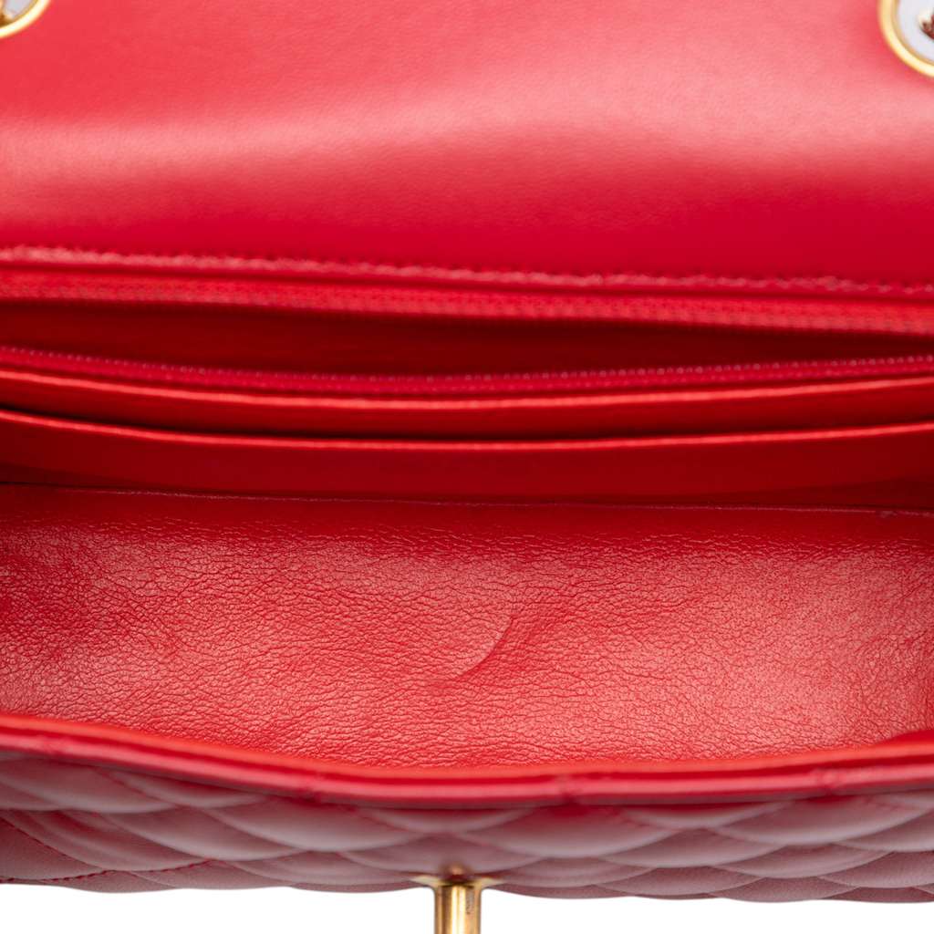 Chanel Mini Rectangular Classic Lambskin Single Flap Red Leather Good condition - Model View