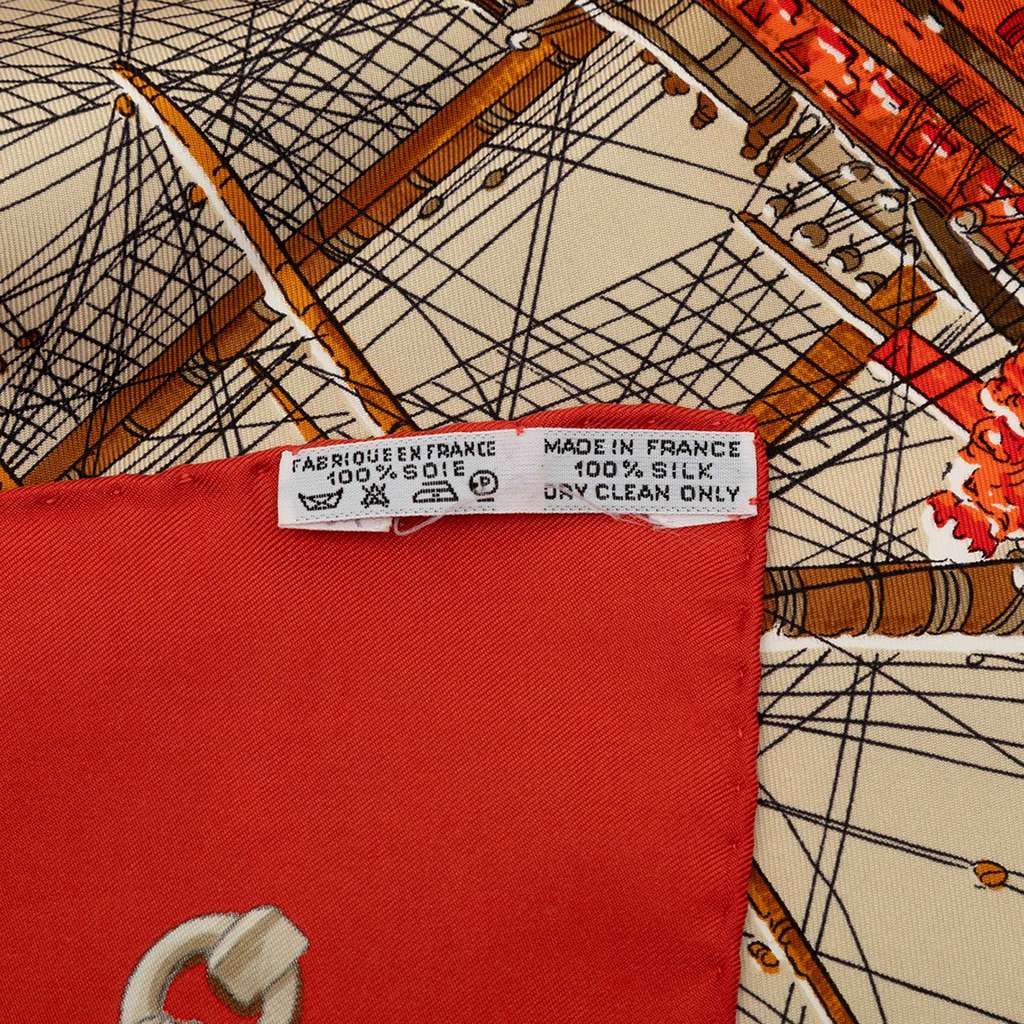 Hermès Marine et Cavalerie Silk Scarf 90 Red Silk Good condition - Back View