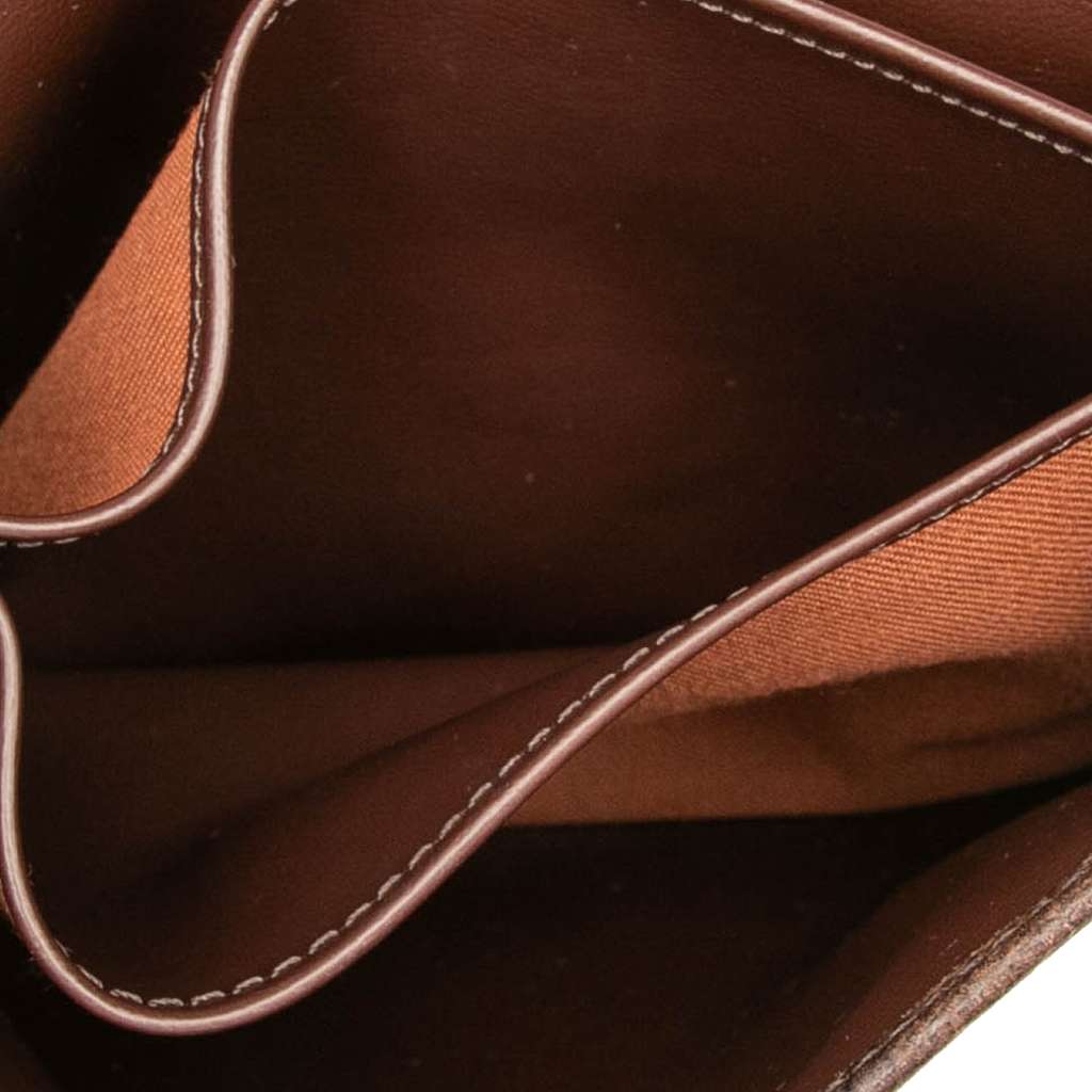 Burberry Haymarket Check Canvas Pouch Beige Good condition - Model View