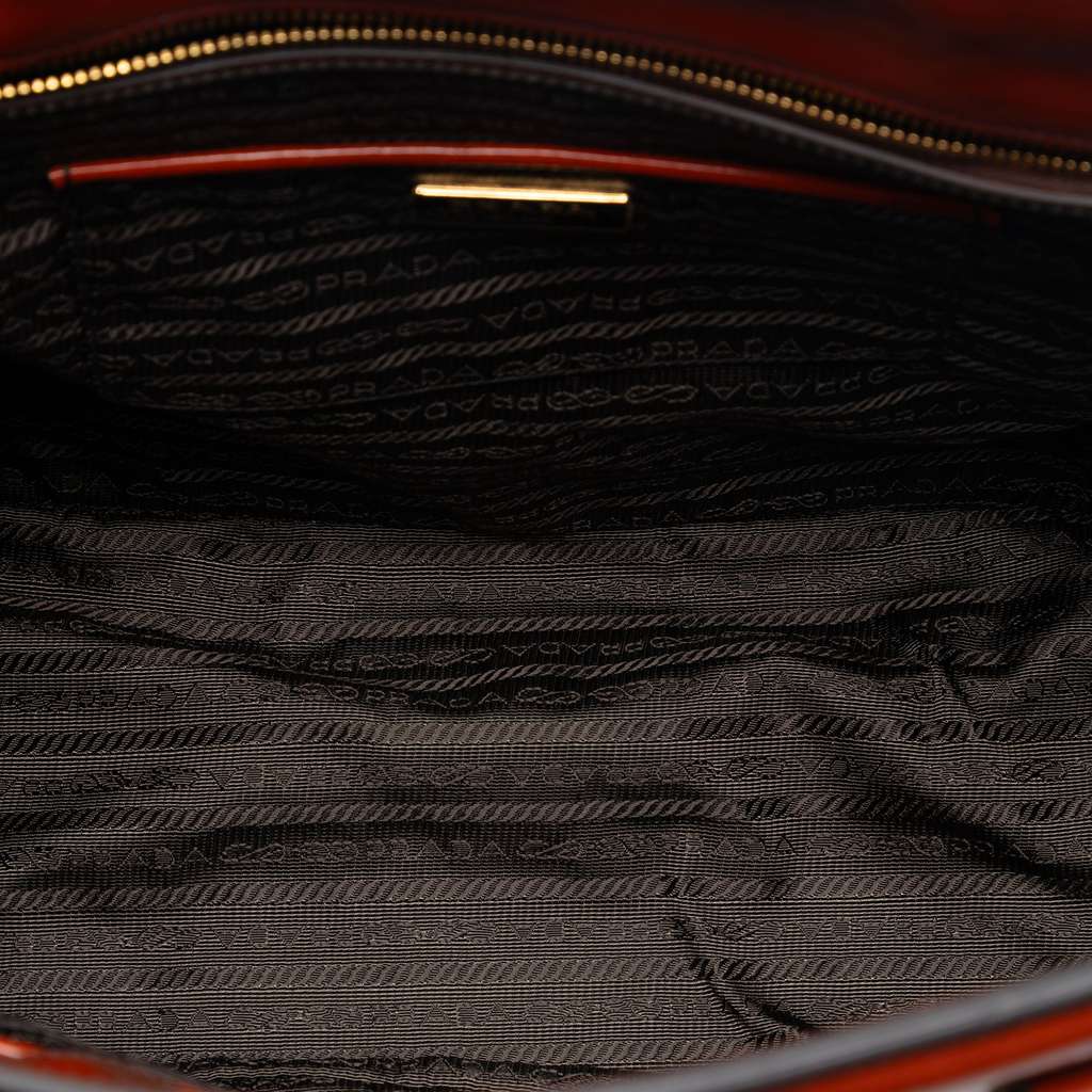 Prada Spazzolato Parabole Tote Brown Leather Good condition - Model View