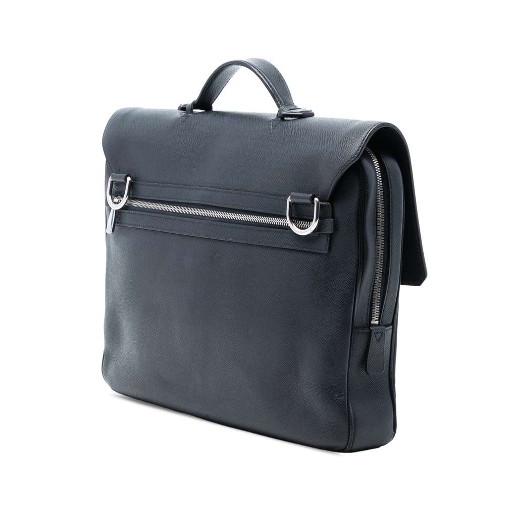 Louis Vuitton Taiga Vassili PM Blue Leather Good condition - Back View