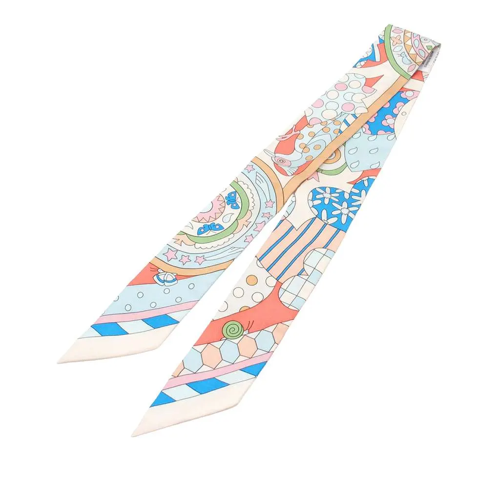 Hermès Les Murmures De La Foret Silk Twilly Scarf White Silk Very good - Front View