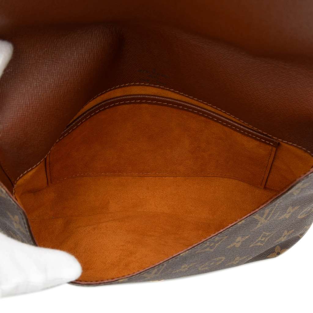 Louis Vuitton Monogram Musette Tango Short Strap Brown Good condition - Model View
