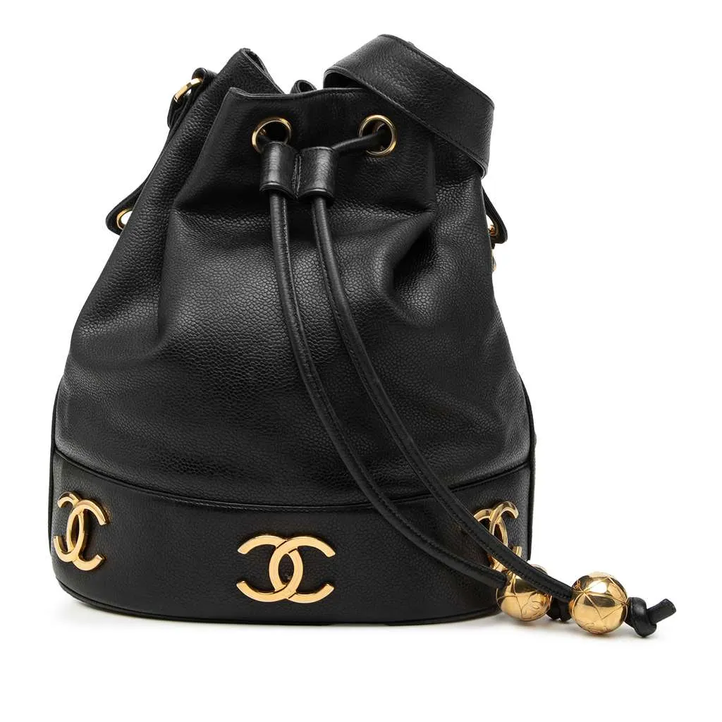 Chanel Caviar Triple CC Drawstring Bucket Bag Black Leather Very good - Front View