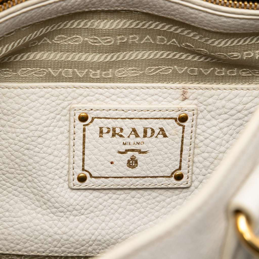 Prada Vitello Daino Open Convertible Tote White Leather Good condition - Box View