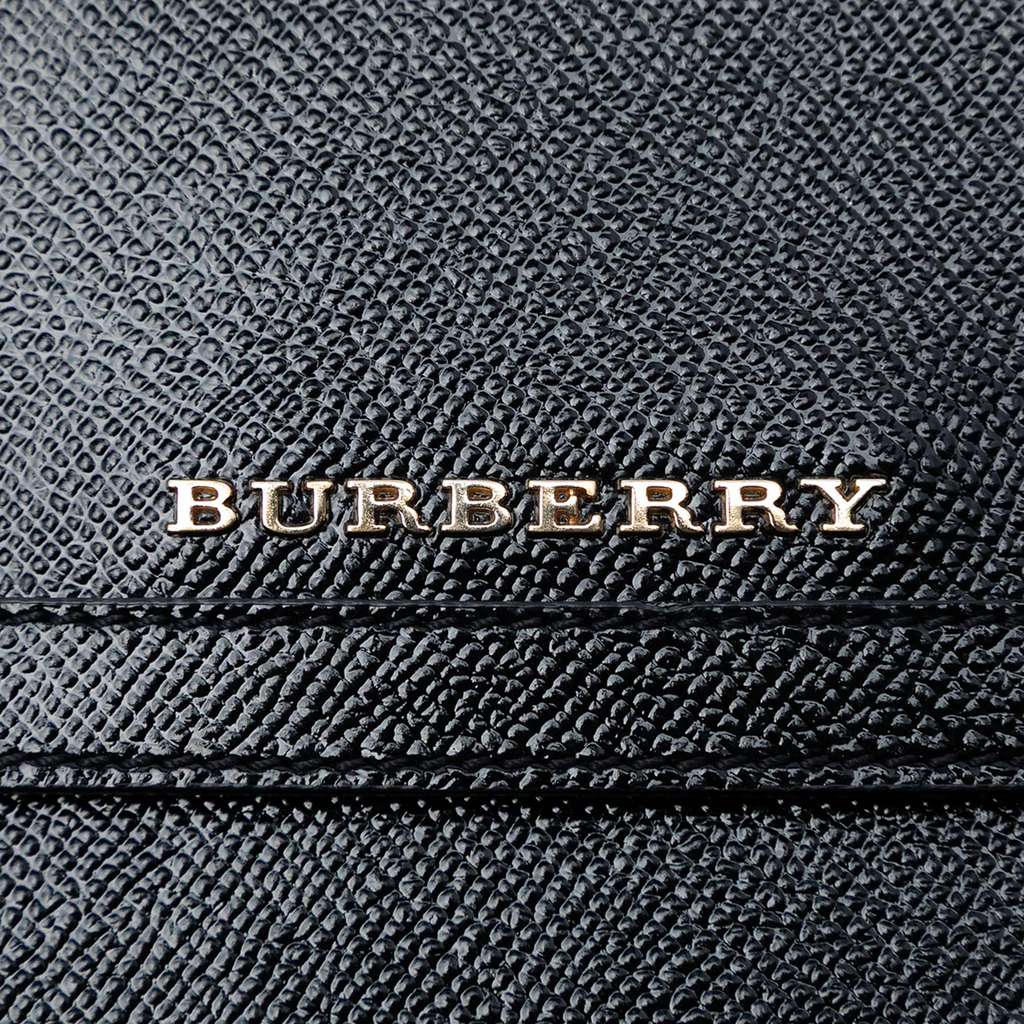 Burberry Leather Clutch Black Leather Good condition - Box View