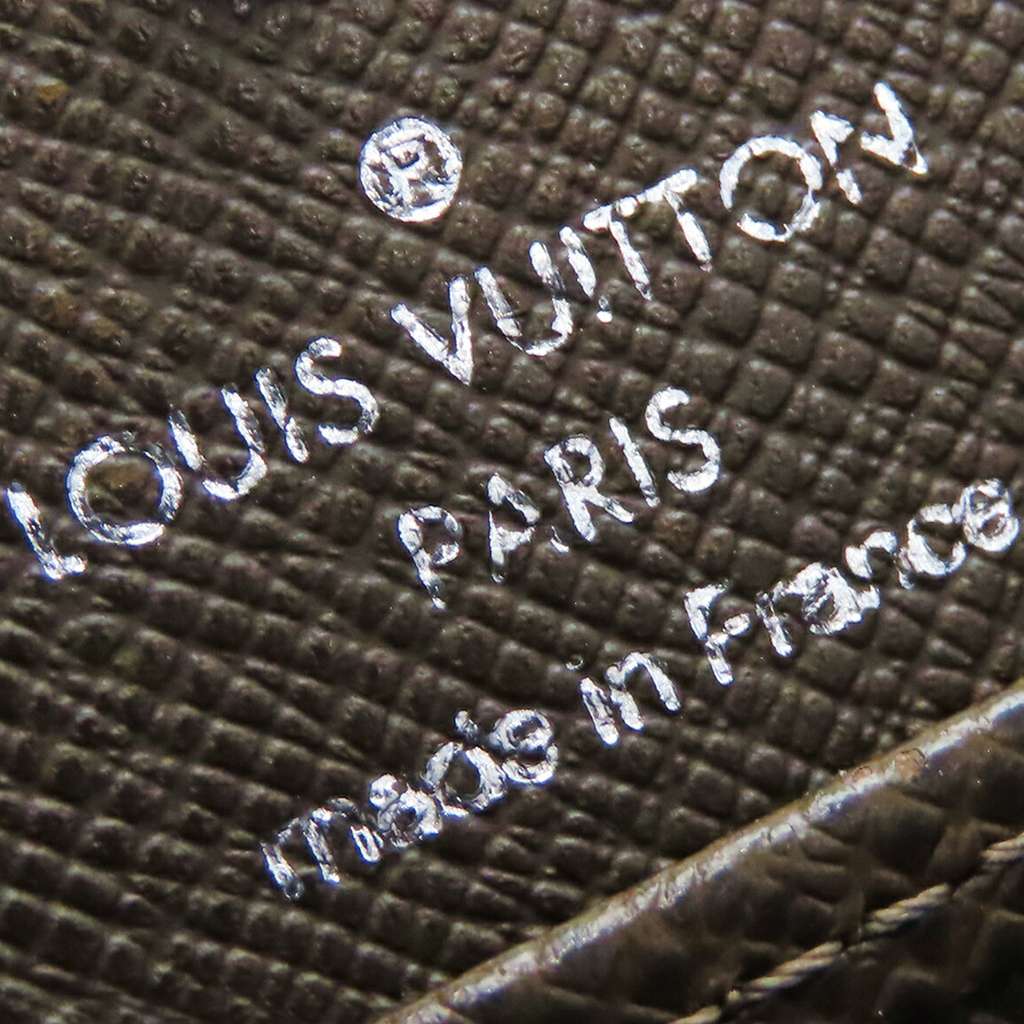 Louis Vuitton Taiga Porte Monnaie Boite Coin Case Brown Leather Good condition - Box View