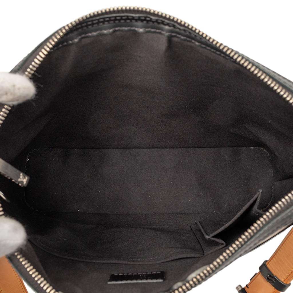 Louis Vuitton Monogram Mat Sutter Grey Leather Good condition - Model View