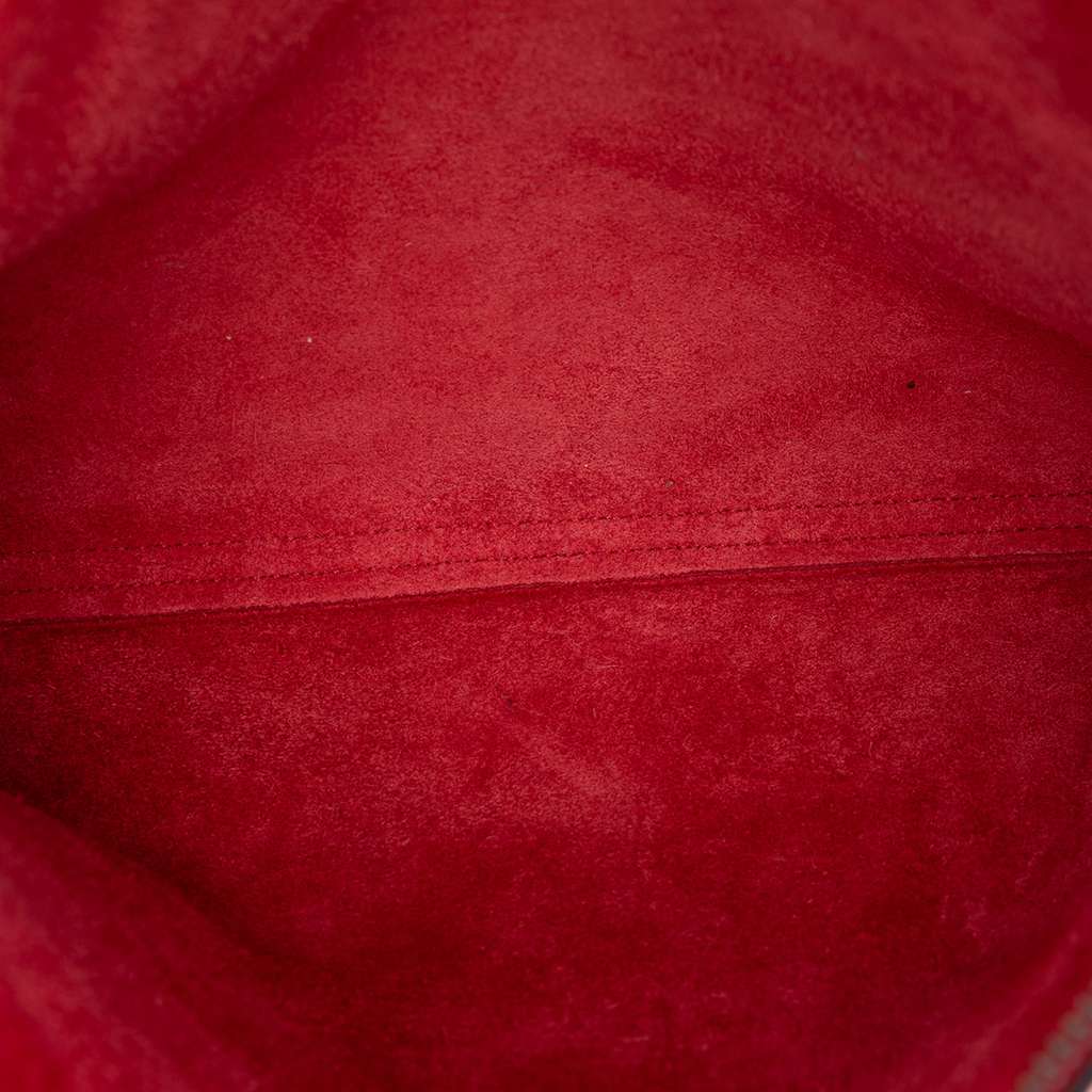 Gucci Medium Leather Logo Portfolio Clutch Red Leather Good condition - Model View