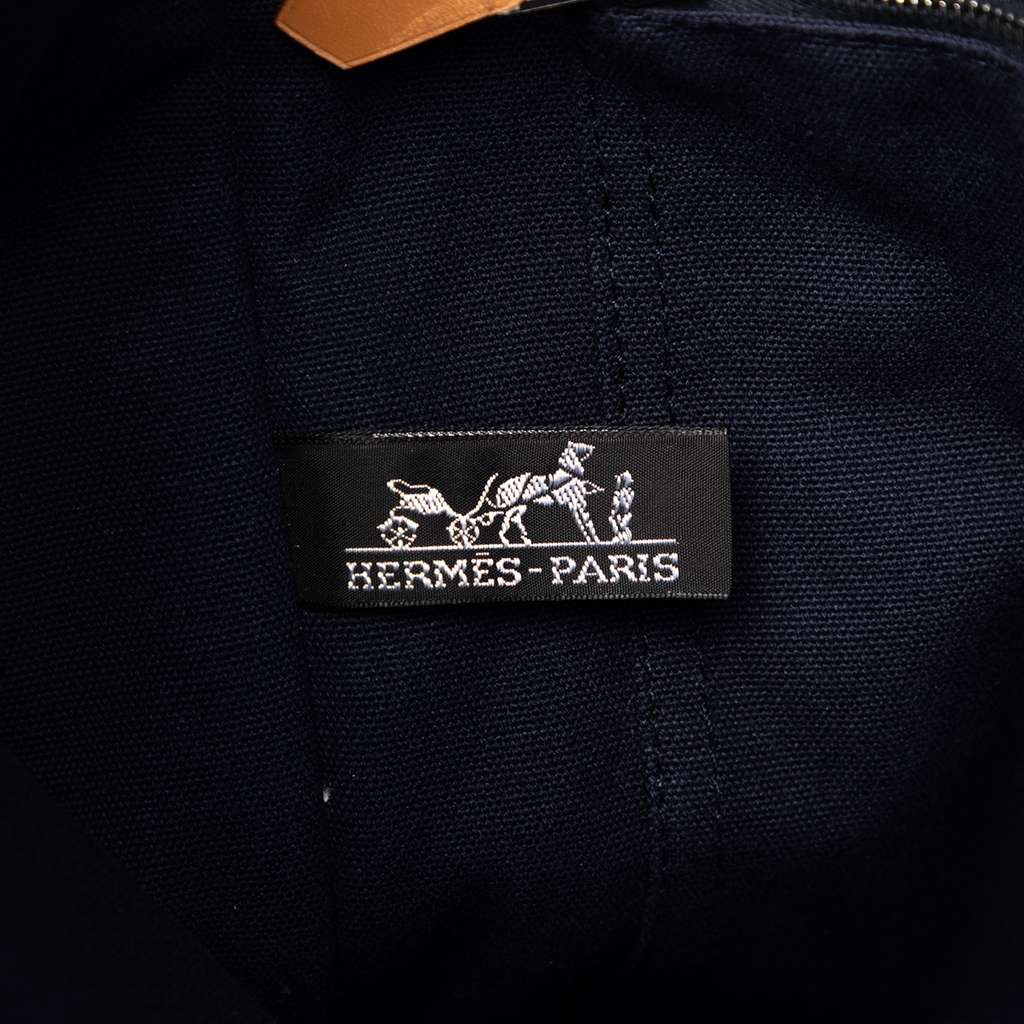 Hermès Canvas Fourre Tout MM Blue Canvas Good condition - Box View