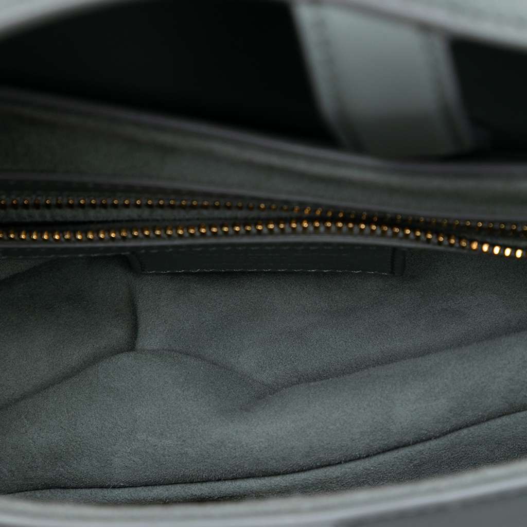 Dior Ultra Matte Calfskin Saddle Bag Blue Leather Good condition - Model View