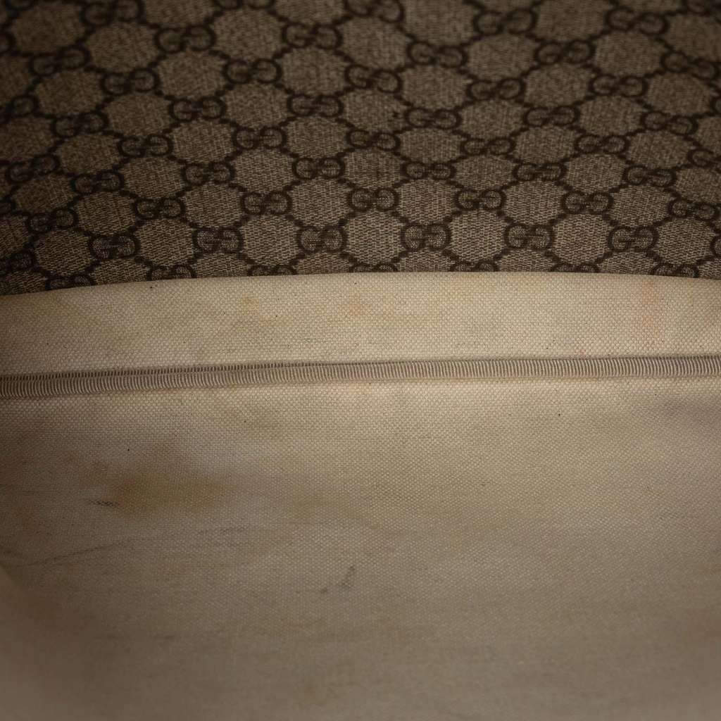 Gucci GG Supreme Web Crossbody Beige Good condition - Model View