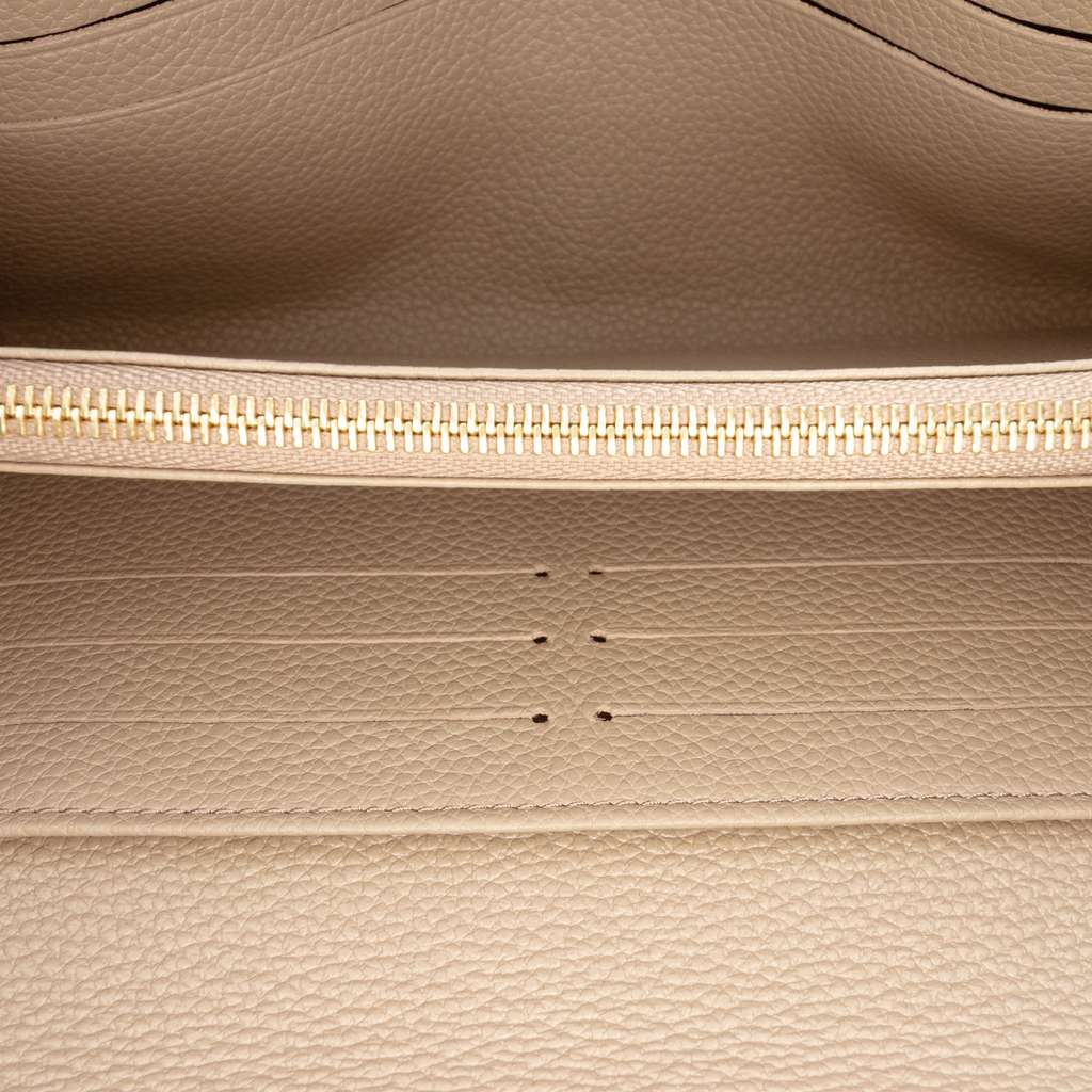 Louis Vuitton Monogram Empreinte Sarah Wallet Beige Leather Good condition - Model View