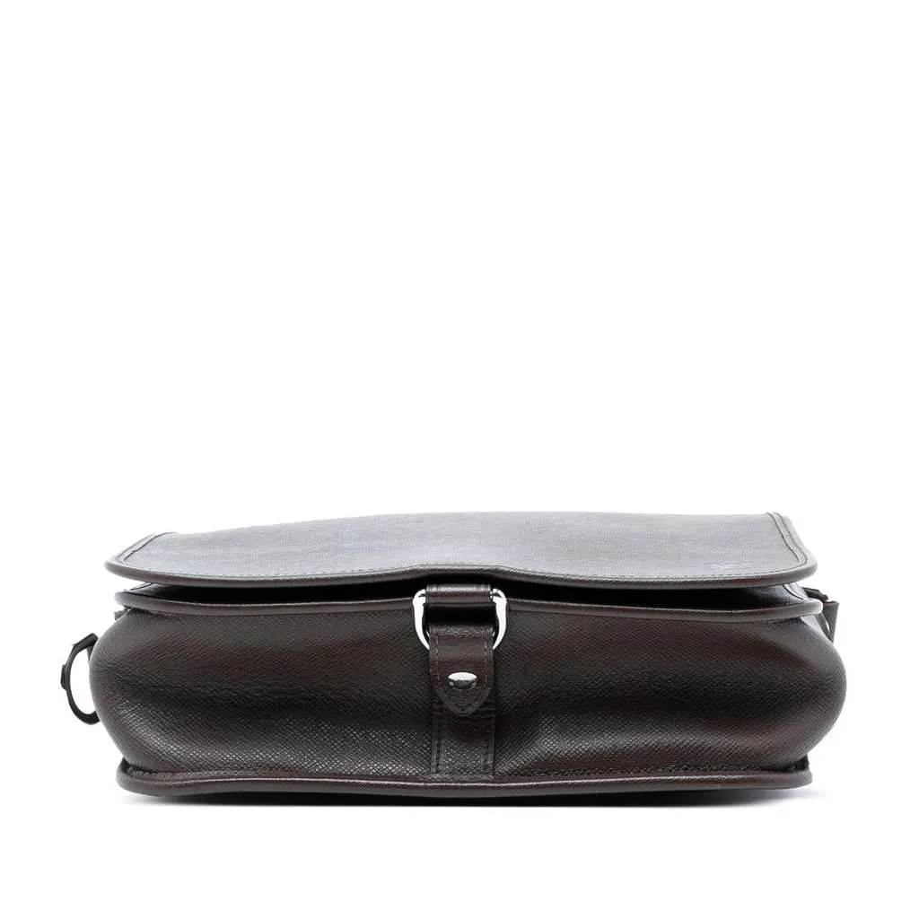Louis Vuitton Taiga Andrei Brown Leather Good - Inside View