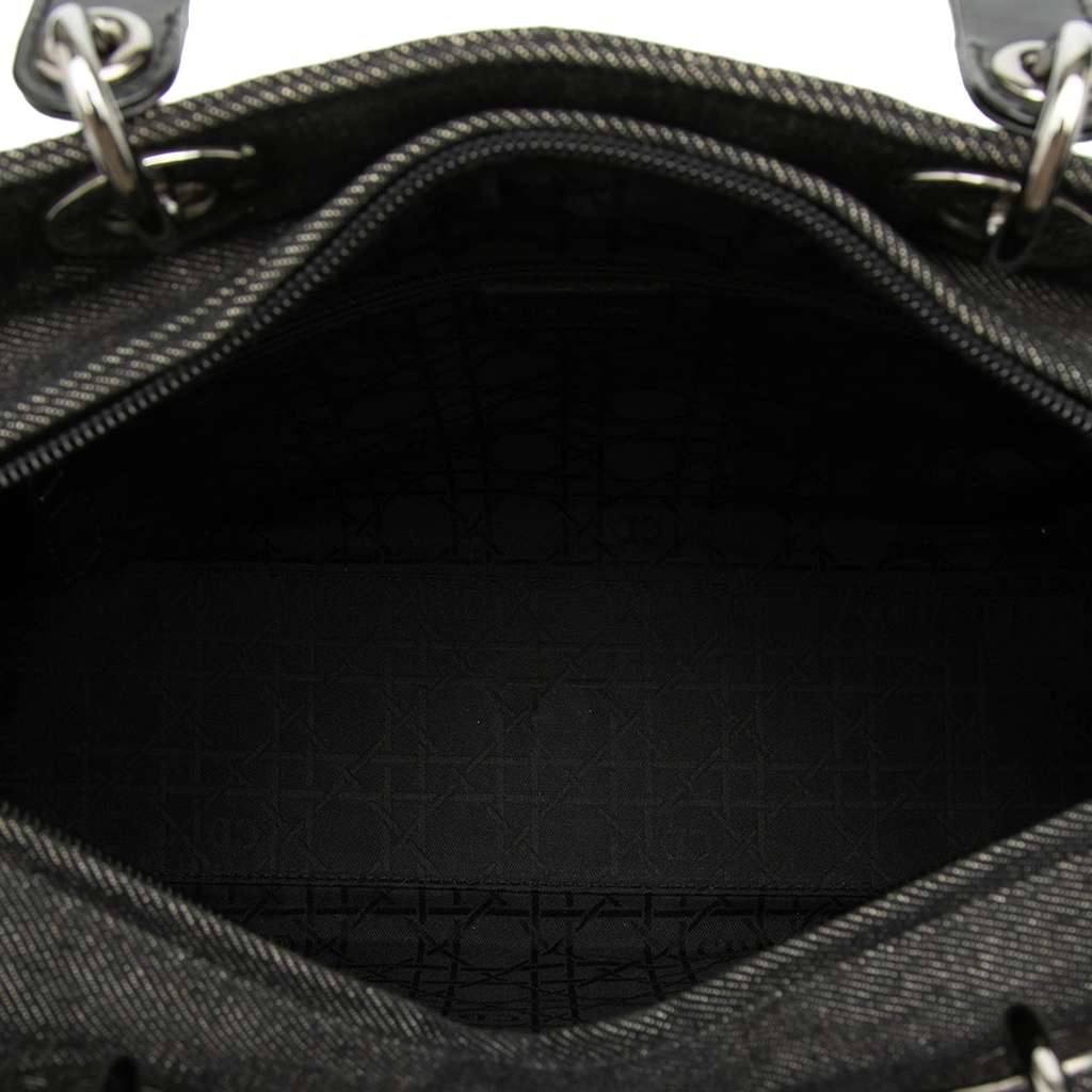 Dior Large Denim Cannage Lady Dior Black Denim Good condition - Model View