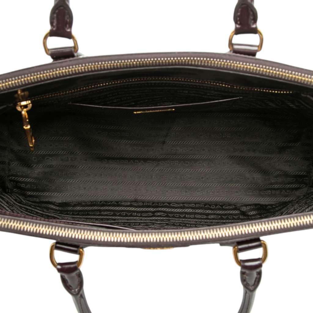 Prada Medium Spazzolato Galleria Double Zip Satchel Purple Leather Good condition - Model View