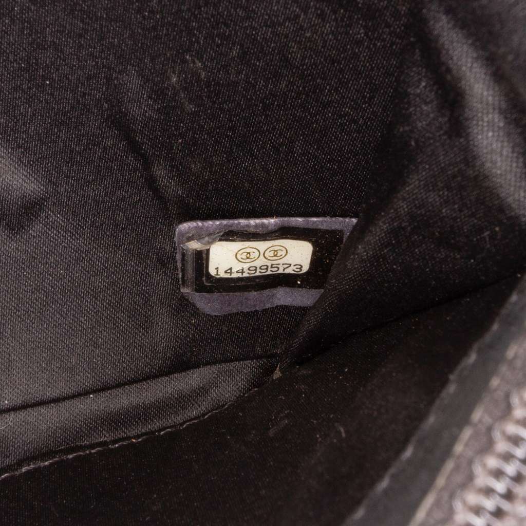 Chanel CC Quilted Patent Brilliant East West Wallet On Chain Black Leather Good condition - Box View