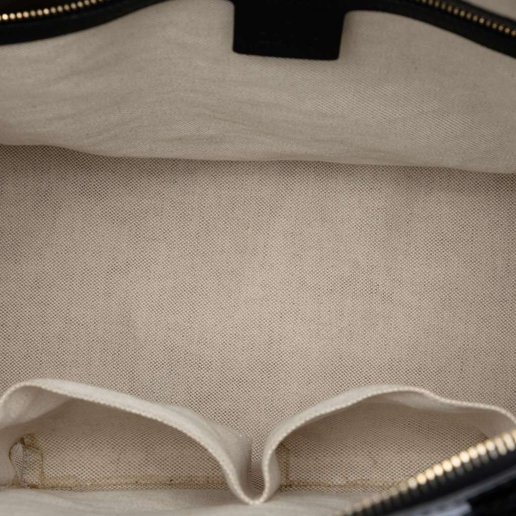 Gucci Large Microguccissima Patent Nice Dome Top Handle Bag Black Leather Good condition - Model View