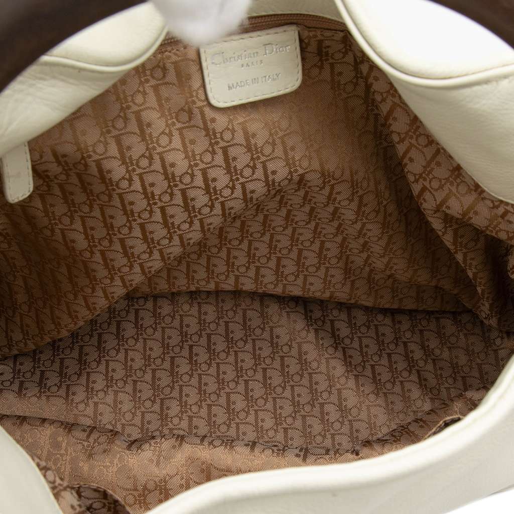 Dior Leather Ethnic Hobo White Leather Good condition - Model View