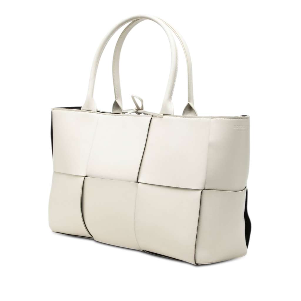 Bottega Veneta Medium Nappa Maxi Intrecciato Arco Tote White Leather Good condition - Back View