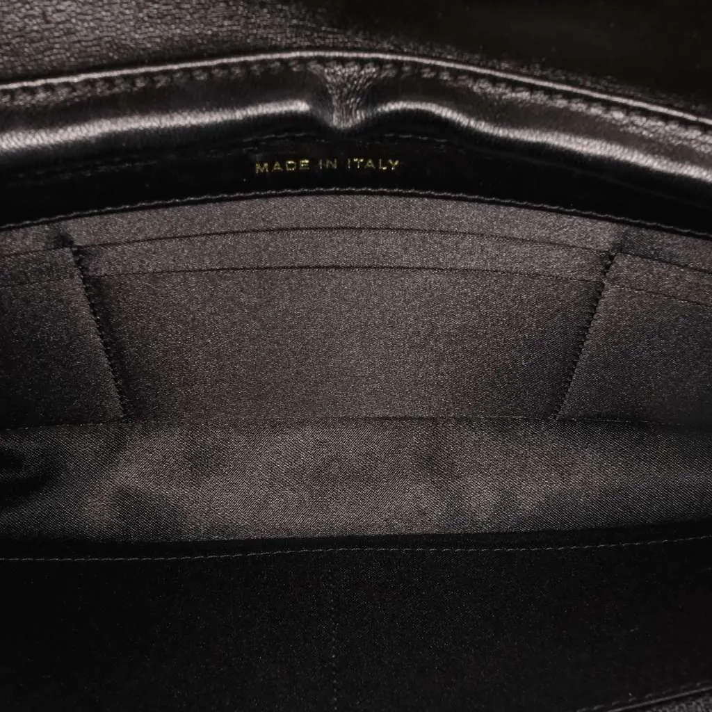 Chanel Paris Moscou Vinyl Moujik Clutch with Chain Black Very good - Model View