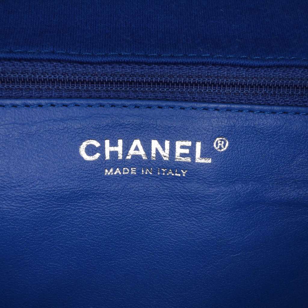 Chanel Medium Chevron Jersey Single Flap Blue Cotton Good condition - Box View