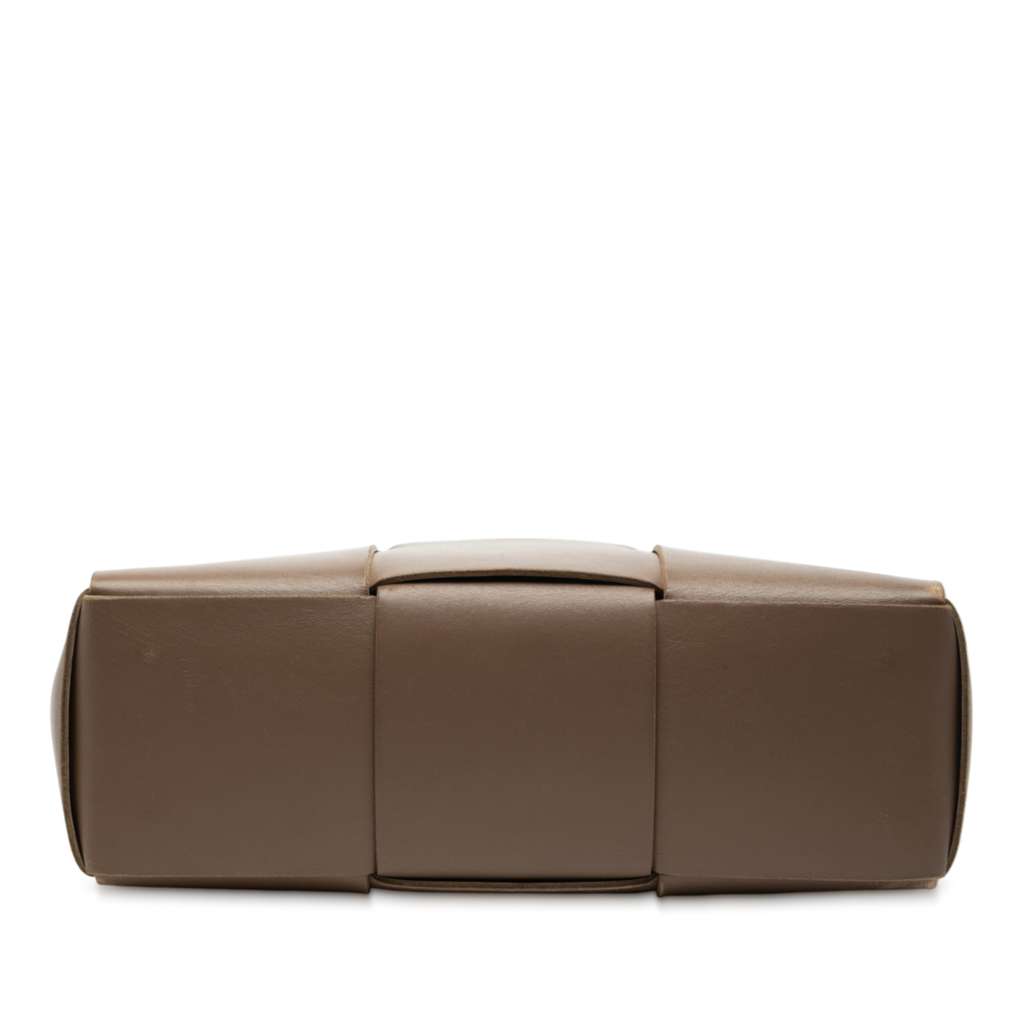 Bottega Veneta Medium Nappa Maxi Intrecciato Arco Tote Brown Leather Very good condition - Inside View