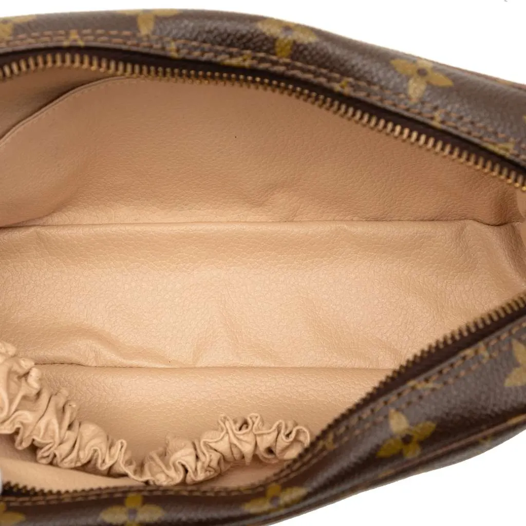 Louis Vuitton Monogram Trousse Toilette 23 Brown Very good - Model View