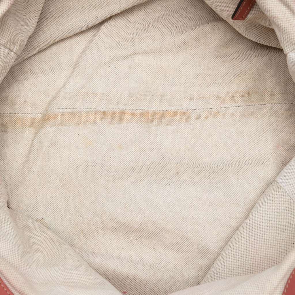 Gucci Diamante Canvas Sukey Satchel Beige Good condition - Model View