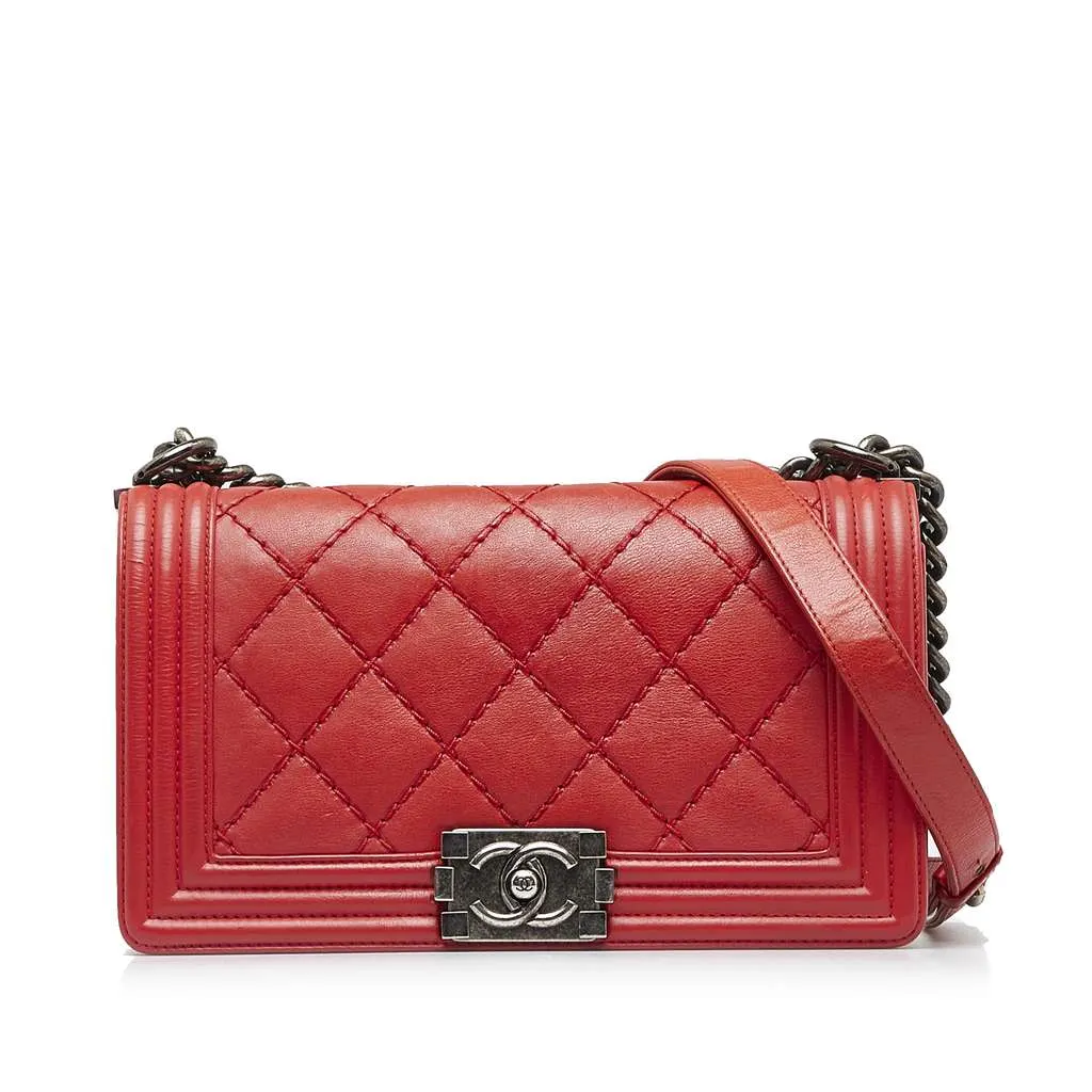 Chanel Old Medium Calfskin Double Stitch Boy Flap Red Leather Very good - Front View