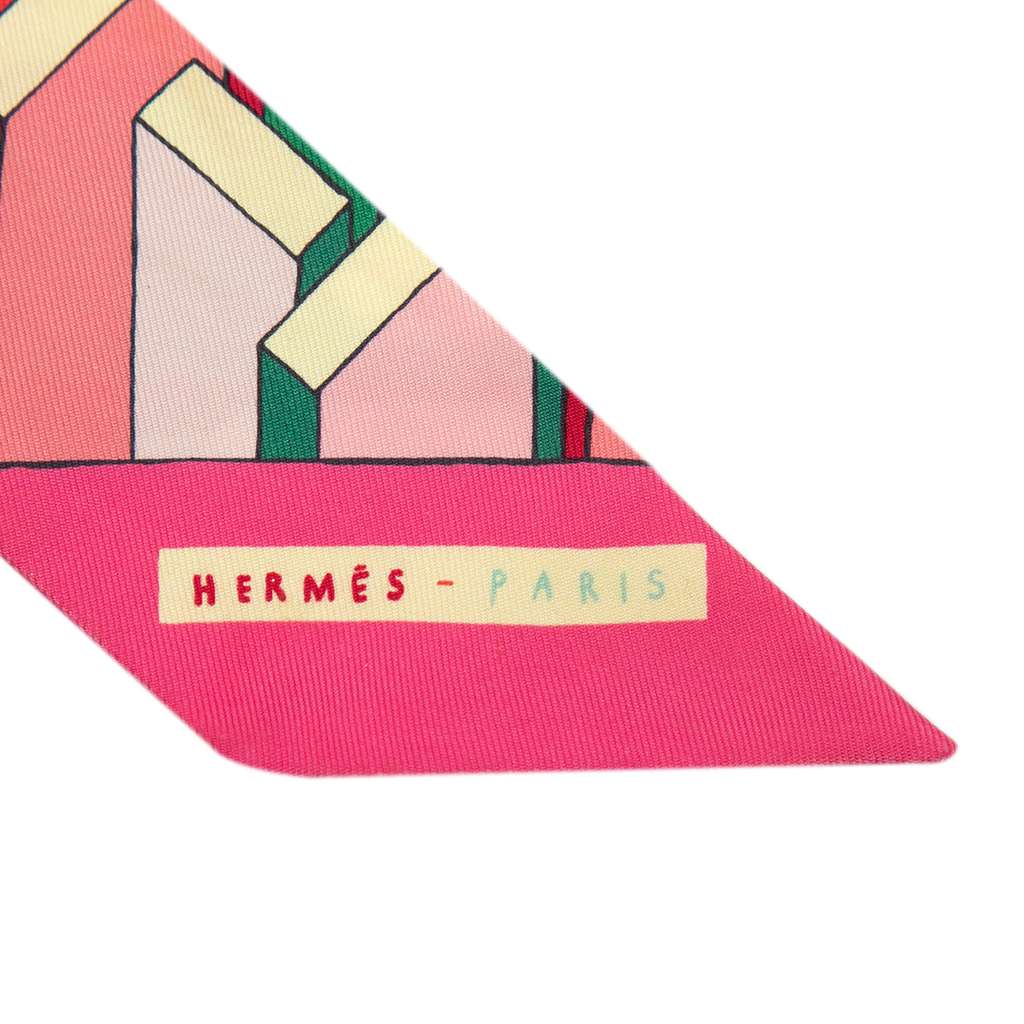 Hermès On A Summer Day Silk Twilly Scarf Pink Silk Good condition - Inside View