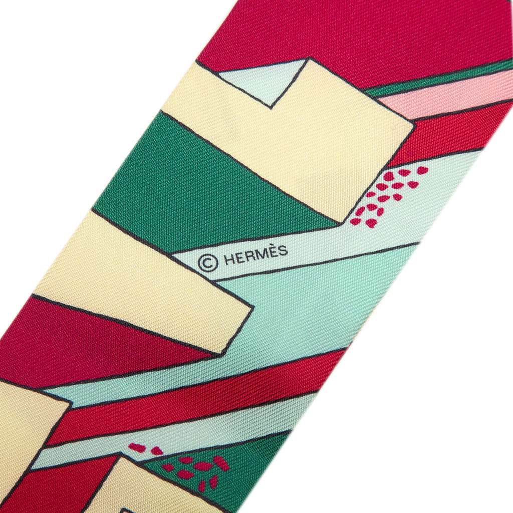 Hermès On A Summer Day Silk Twilly Scarf Pink Silk Good condition - Box View