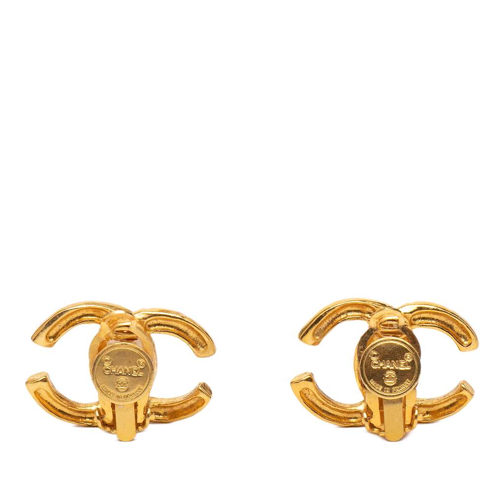 Chanel Gold Plated CC Clip On Earrings Gold Metal Good condition - Back View