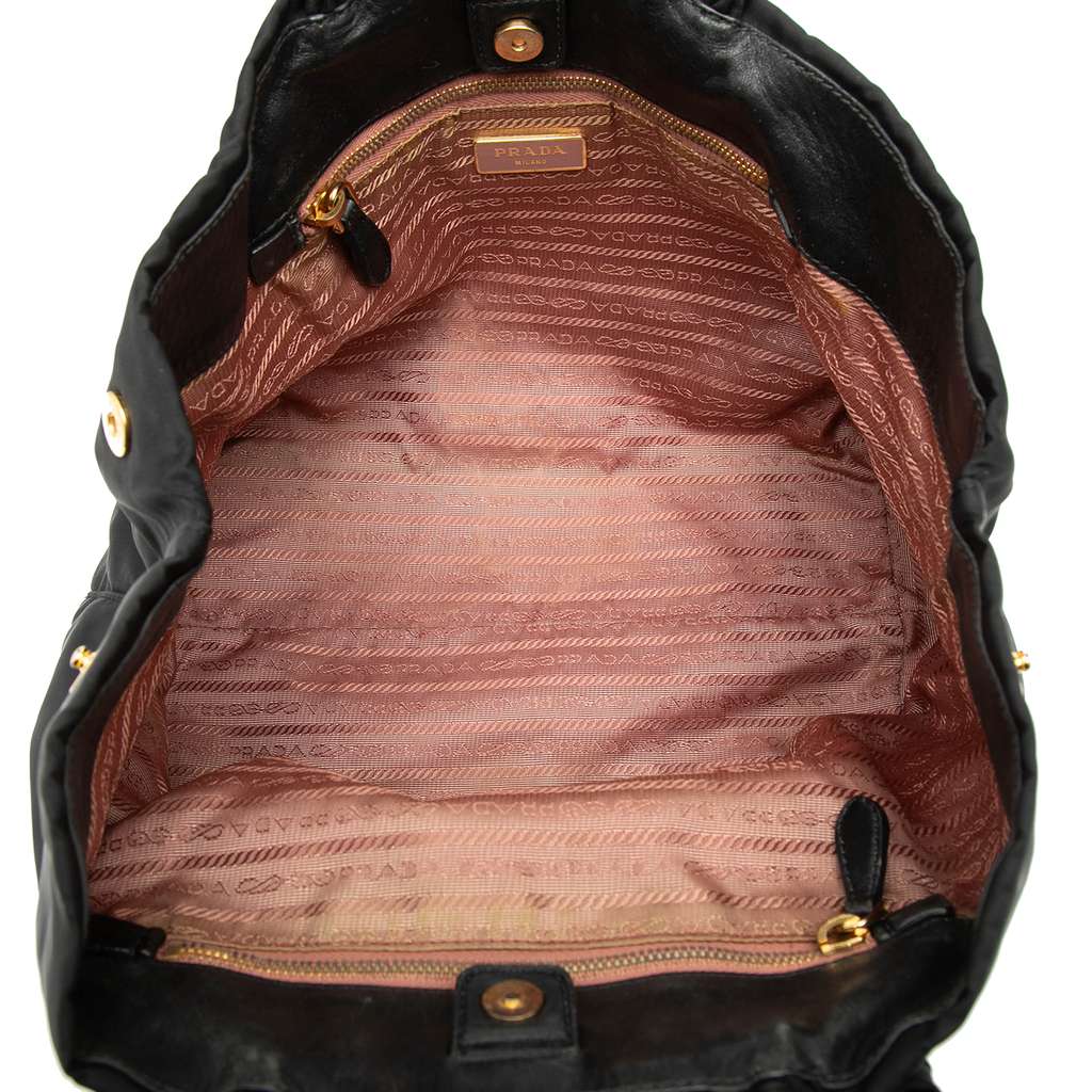 Prada Tessuto Fiocco Bow Tote Black Good condition - Model View