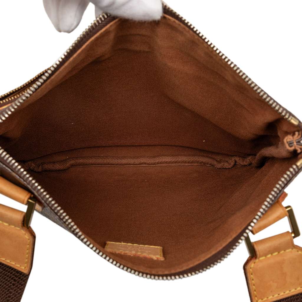 Louis Vuitton Monogram Bosphore Pochette Brown Good condition - Model View