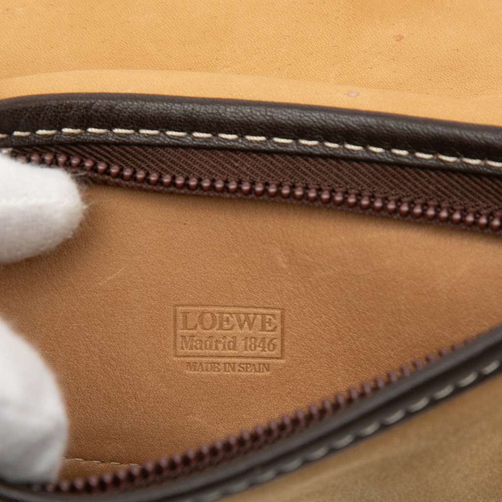 Loewe Suede Anagram Crossbody Brown Leather Good condition - Box View