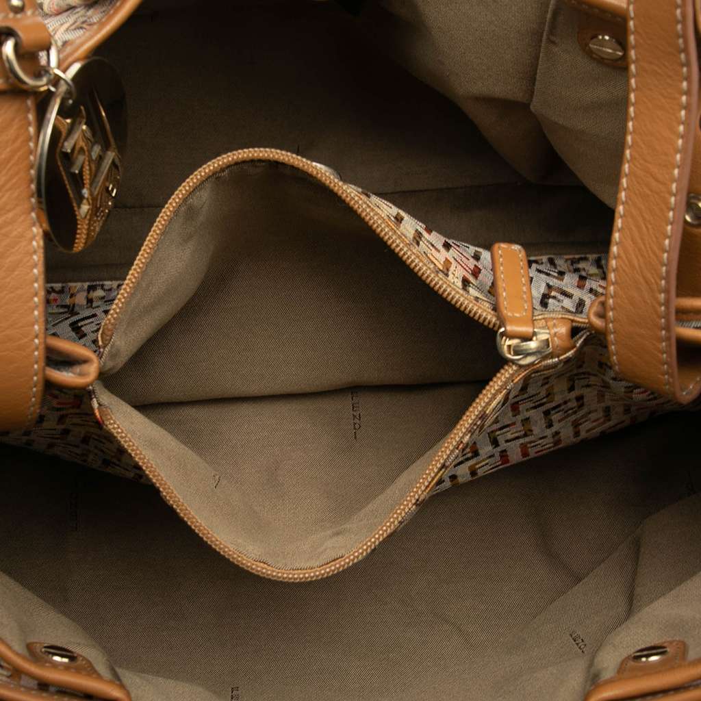 Fendi Zucchino Canvas Floral Shoulder Bag Beige Good condition - Model View