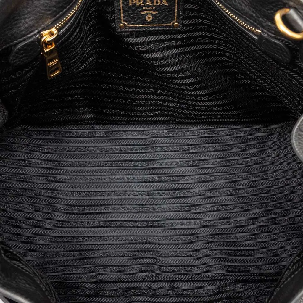 Prada Vitello Daino Open Convertible Tote Black Leather Very good - Model View