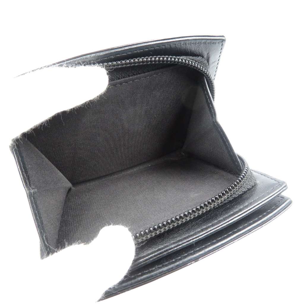 Chanel CC Patent Makeup Line Compact Wallet Black Leather Good condition - Inside View