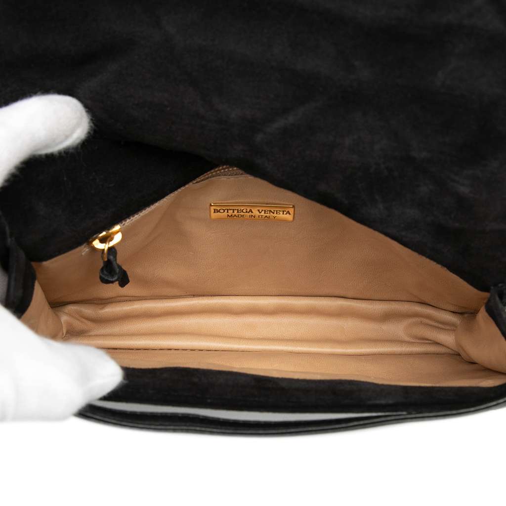 Bottega Veneta Suede Intrecciato Crossbody Black Leather Good condition - Model View