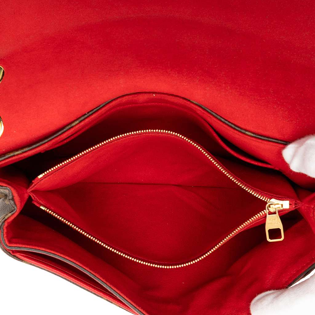 Louis Vuitton Monogram Pallas Chain Brown Good condition - Model View