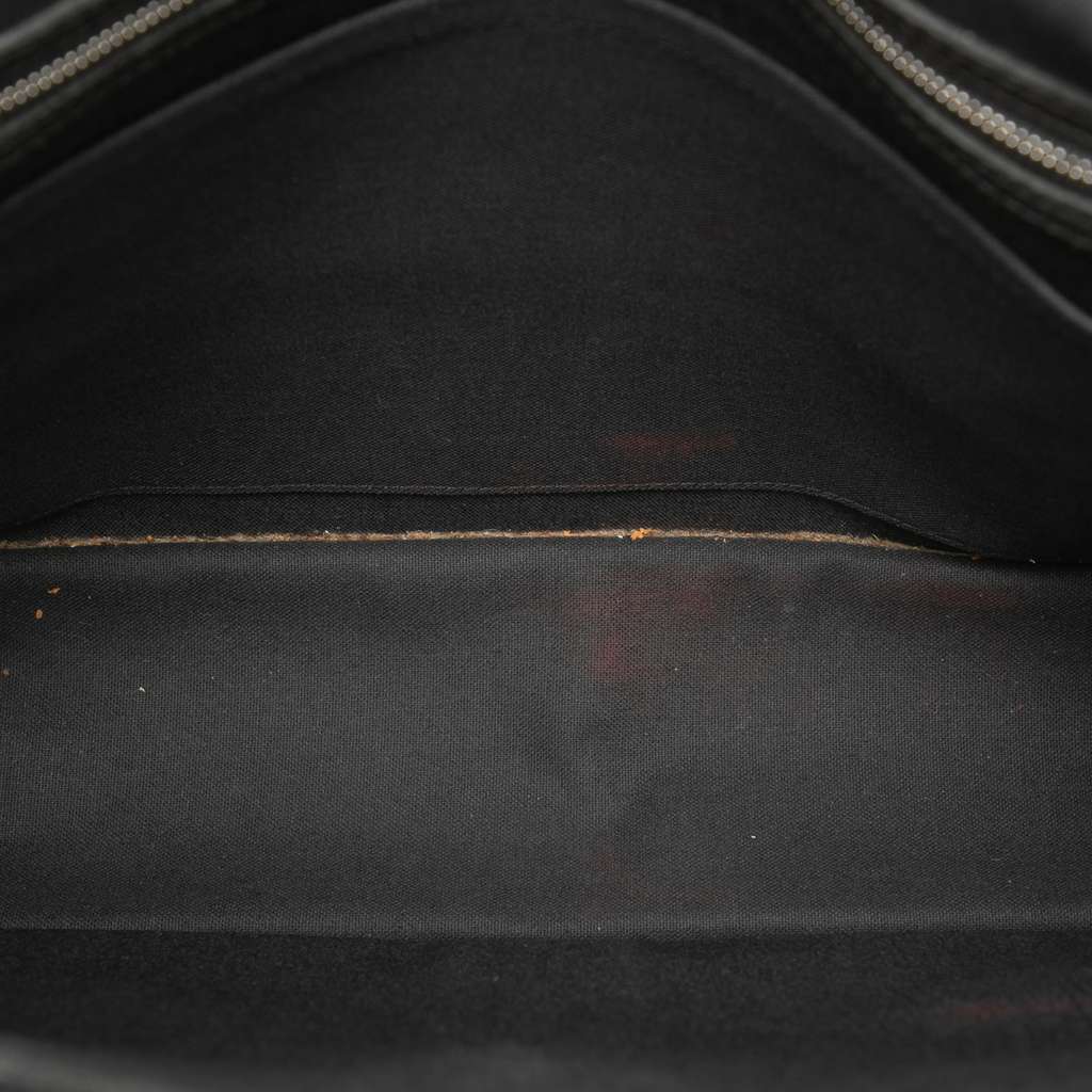 Louis Vuitton Taiga Alexei Messenger Black Leather Good condition - Model View