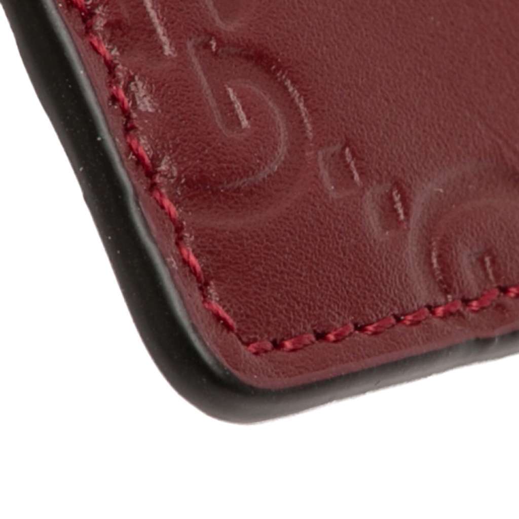 Gucci Guccisssima Card Holder Red Leather Good condition - Model View